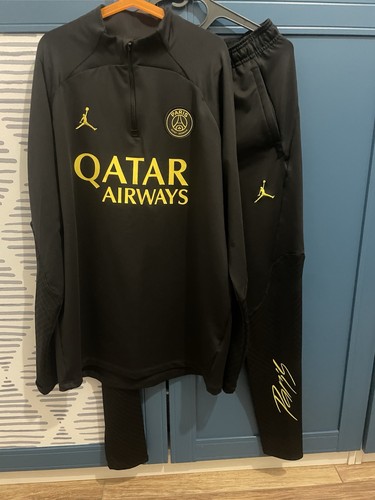 Tracksuit paris saint germain - tracksuit,
